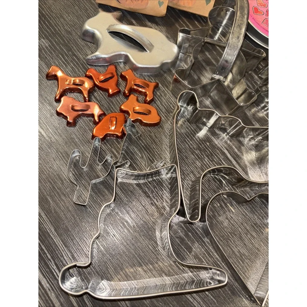Vintage Cookie Cutters Lot of 20+Copper / Steel Mirror/william-sonoma - Picture 2 of 12